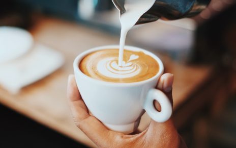 Instant kawa - ulubiony wybór dla zabieganych